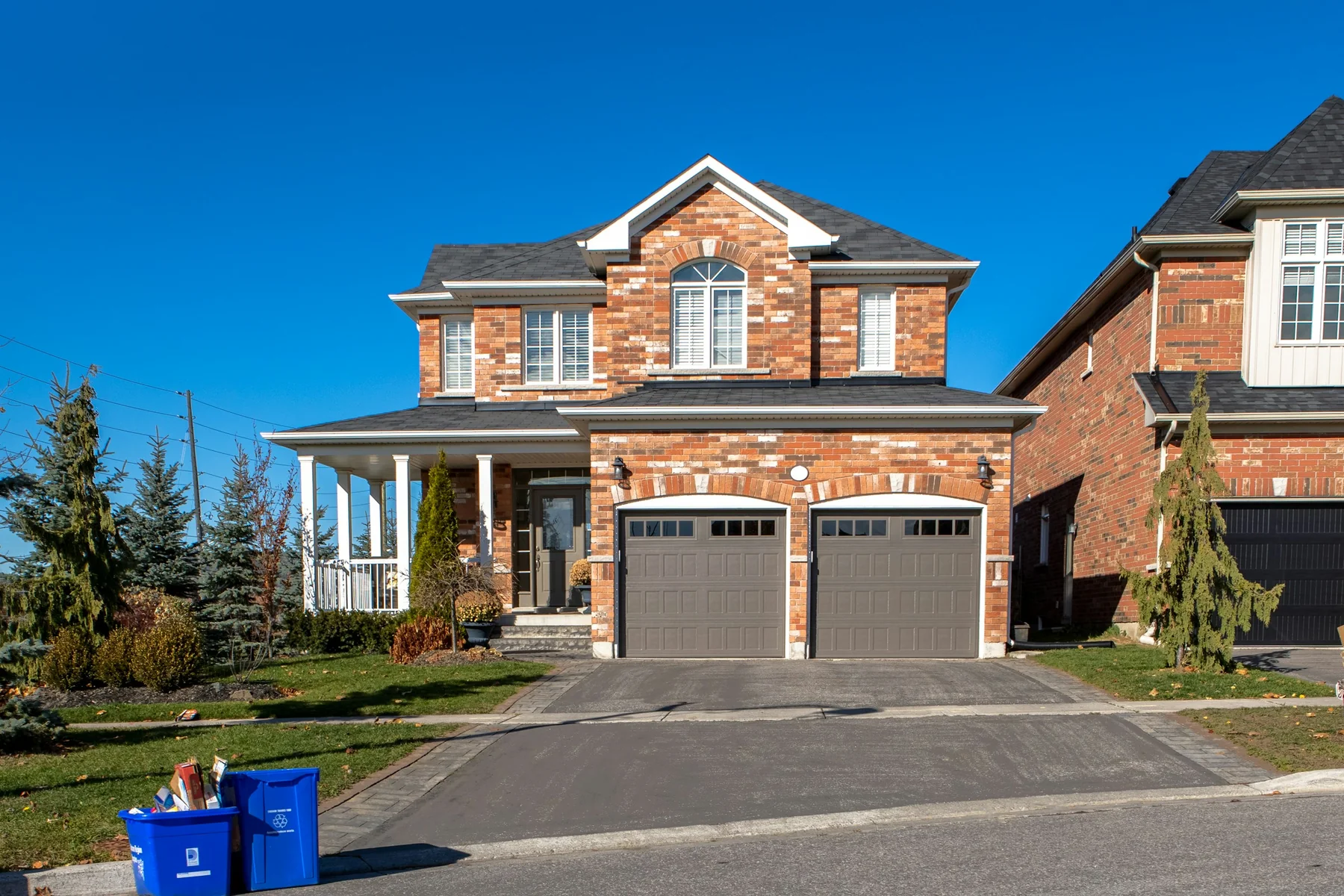 Clean house exterior